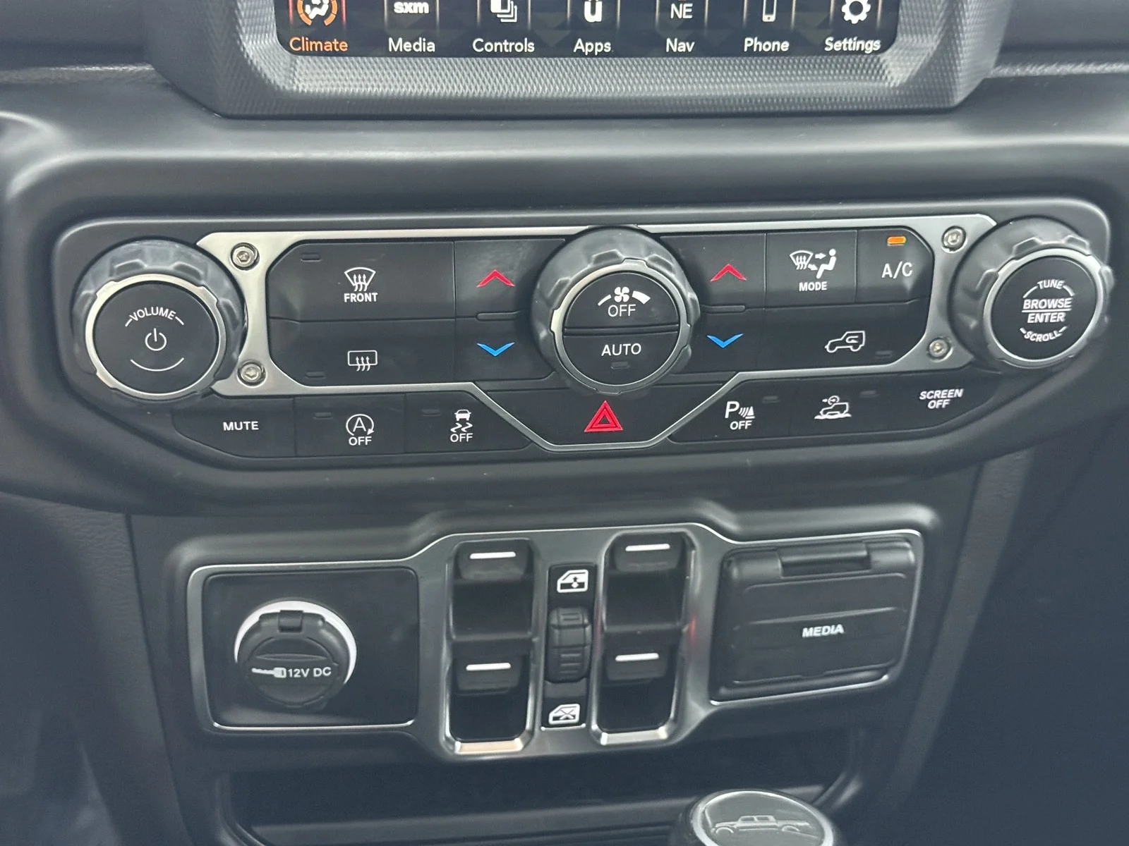 Used 2022 Hydro Blue Pearlcoat Jeep High Altitude 4x4 image 22