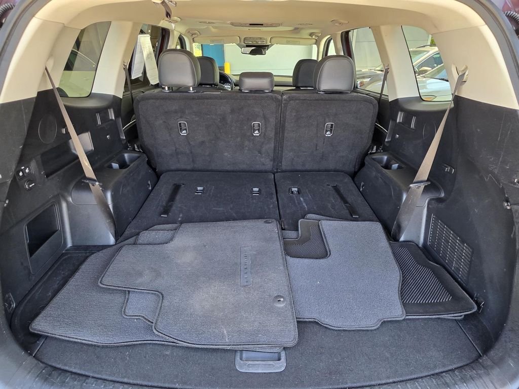 Used 2022 Purple Kia EX image 15