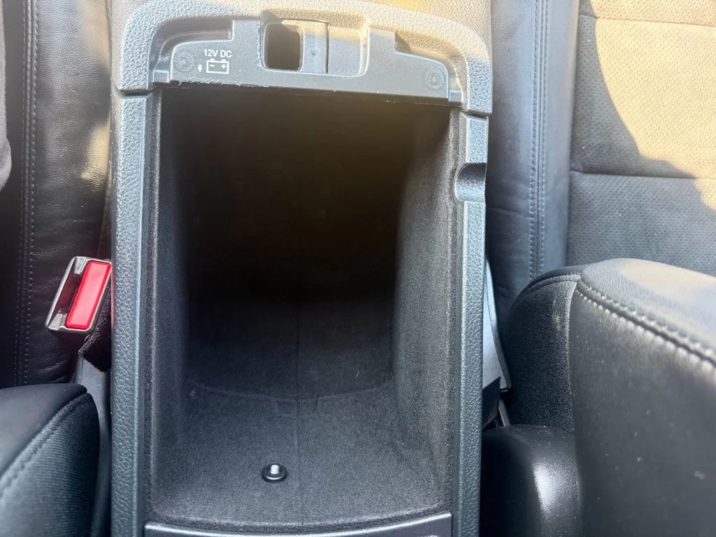 Used 2018 Gray Jeep Altitude image 29