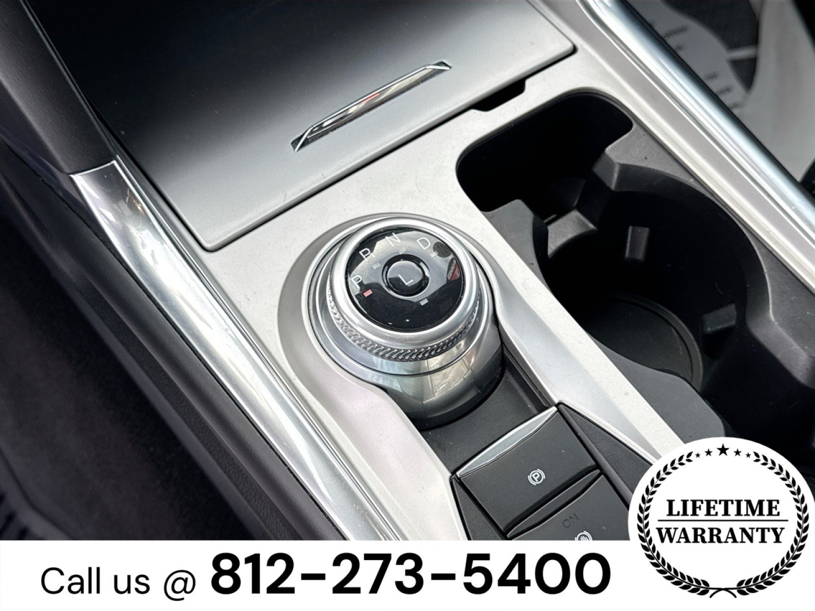 2022 Ford Explorer Platinum - Photo 17