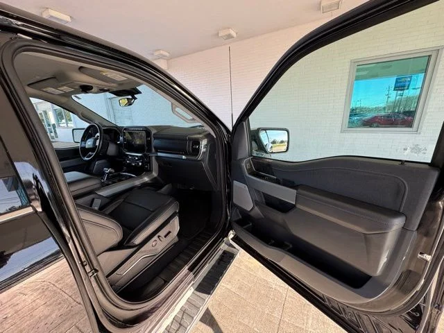 Used 2023 Black Ford Lariat image 15
