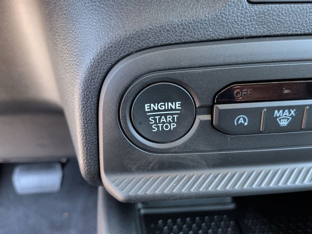 New 2026 Space White Metallic Ford Big Bend® image 22