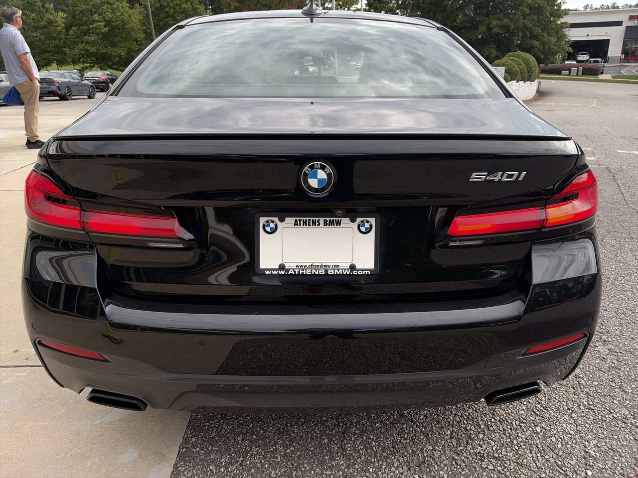Used 2023 Black Sapphire Metallic BMW 540i image 12