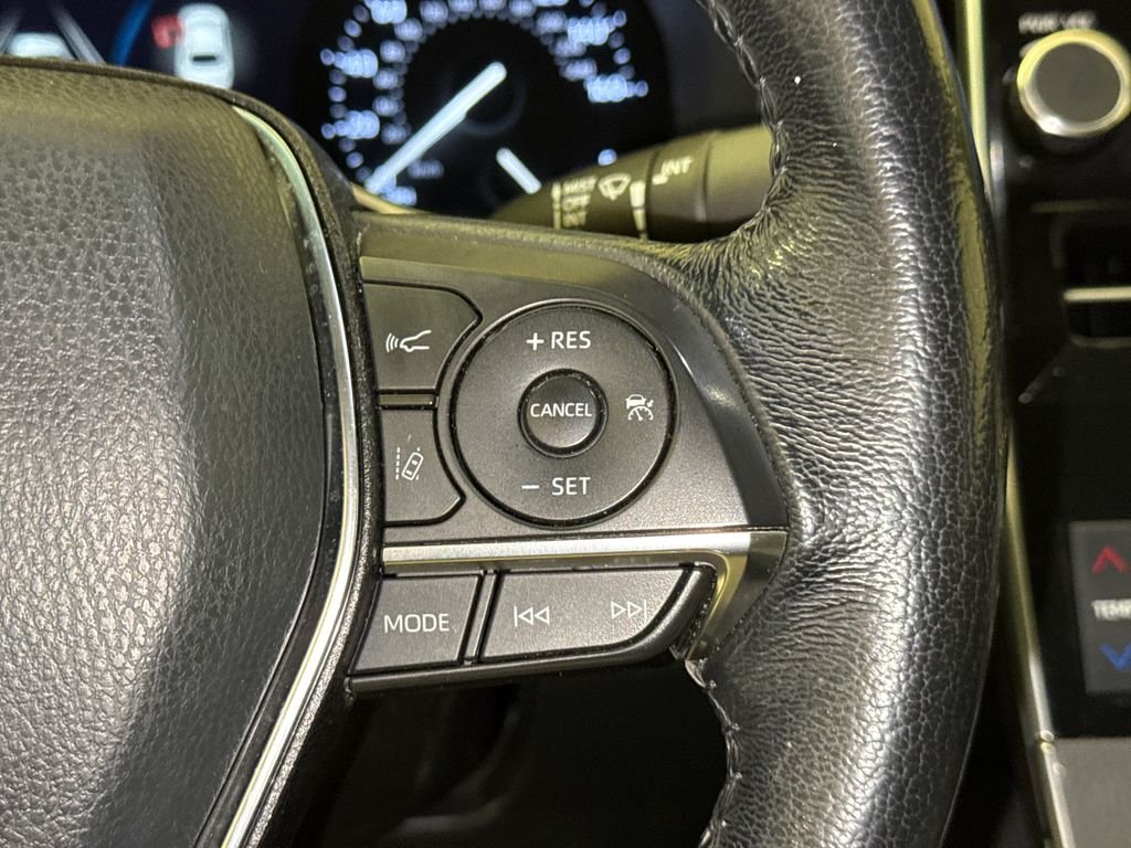 Used 2020 Celestial Silver Metallic Toyota XLE image 33