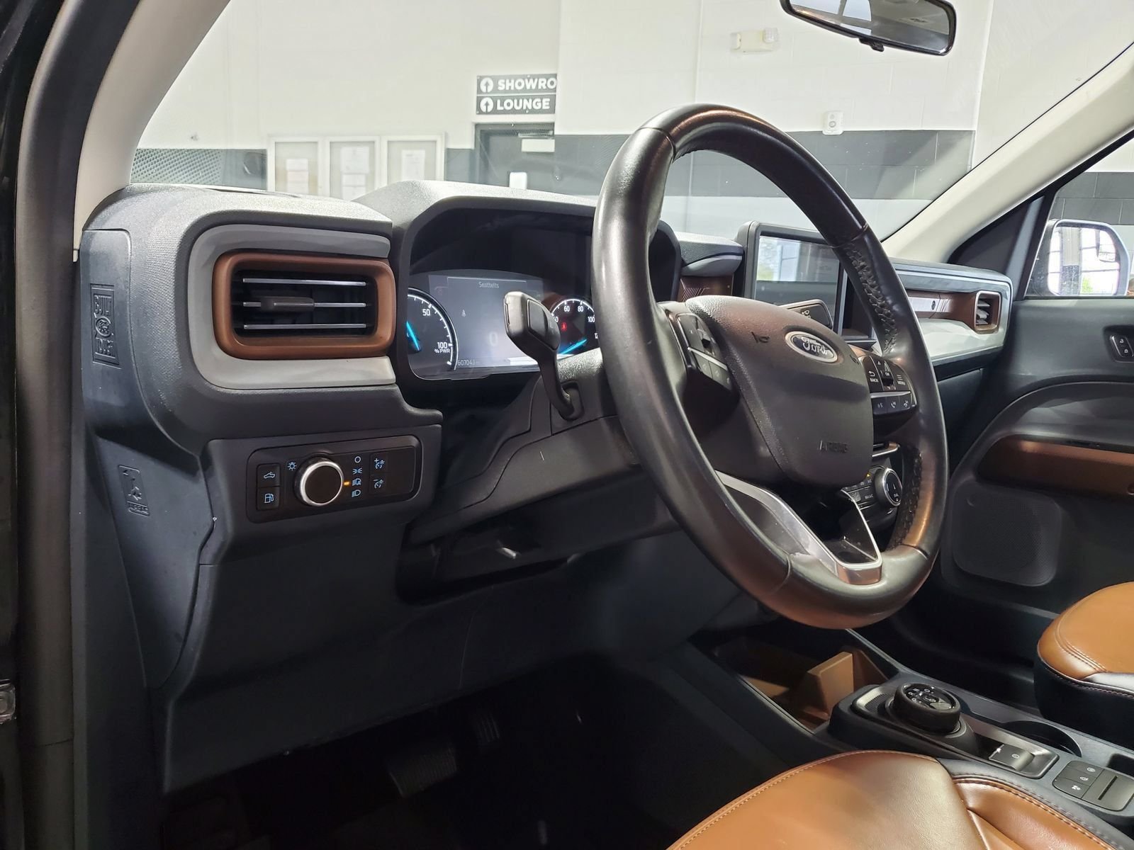 Used 2023 Black Ford Lariat image 17