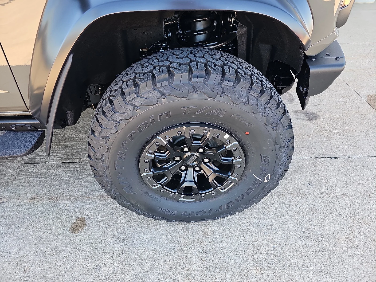 New 2025 Marsh Gray Ford Raptor® image 4