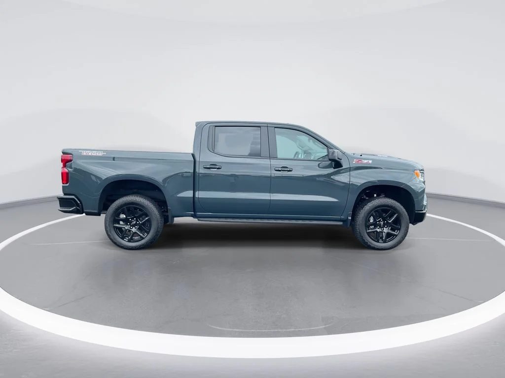 Used 2025 Gray Chevrolet LT Trail Boss image 9