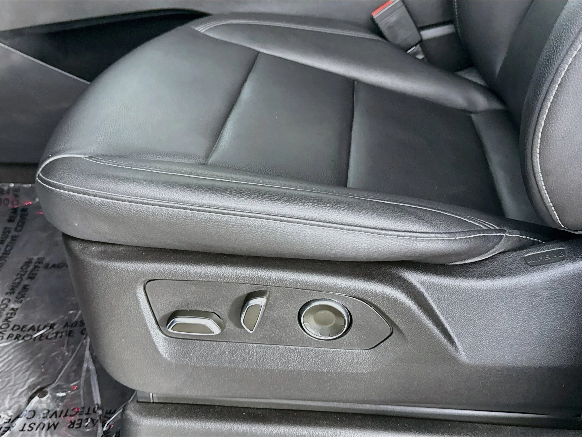 Used 2025 Black Raven Cadillac Luxury image 22