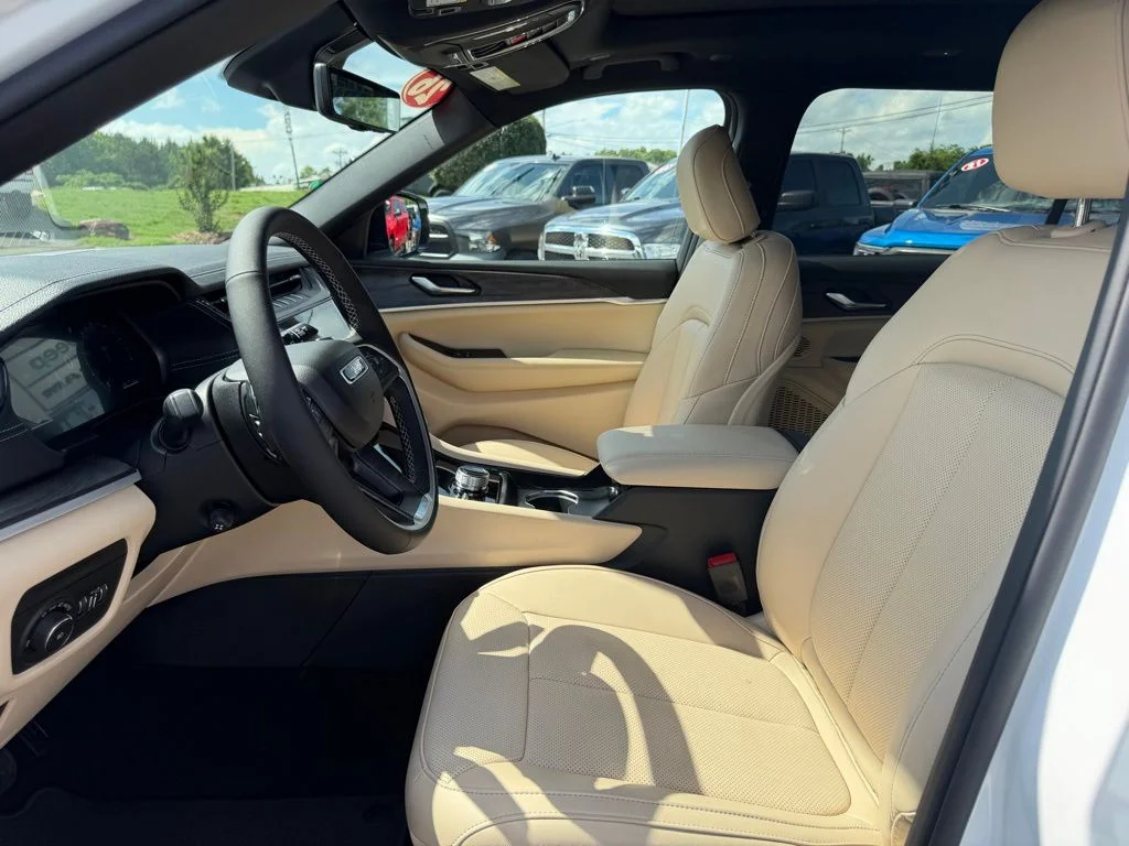 New 2026 White Jeep Limited image 15