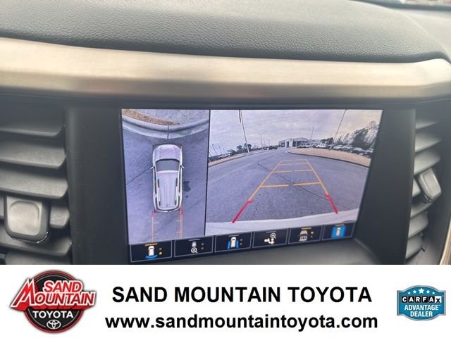 2023 GMC Acadia Denali - Photo 28