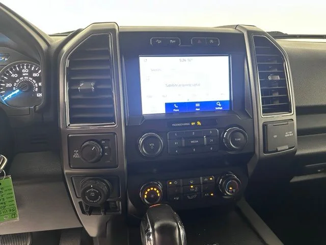Used 2020 Gray Ford XLT image 27