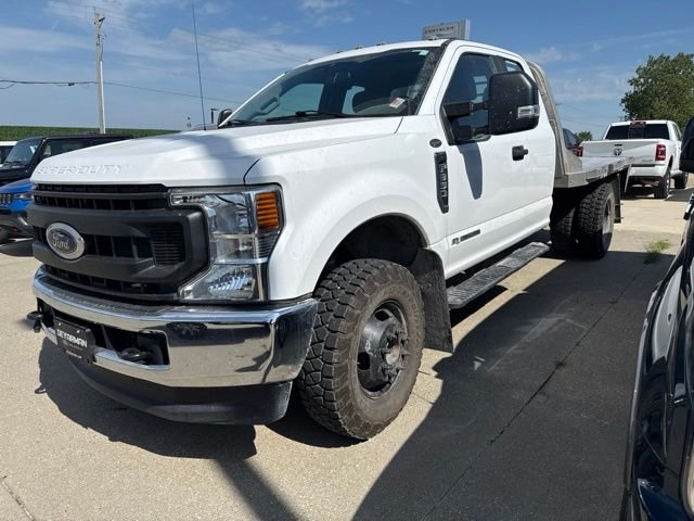 Used 2020 White Ford XL image 2
