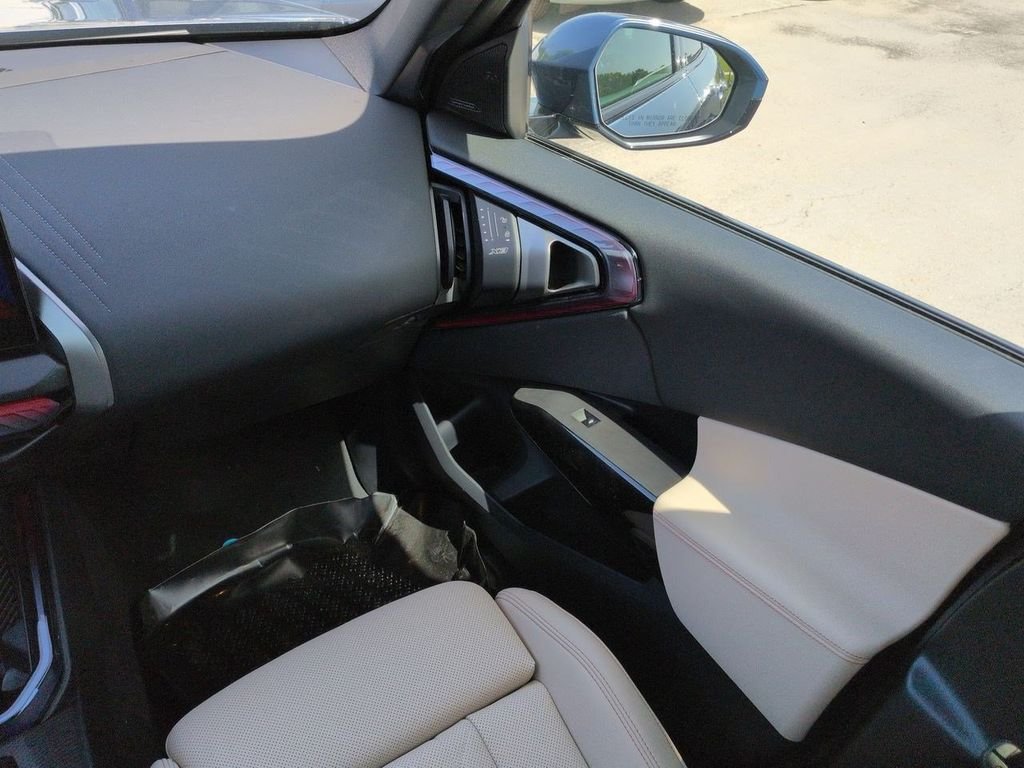 New 2026 Blue Metallic BMW 30 xDrive image 16