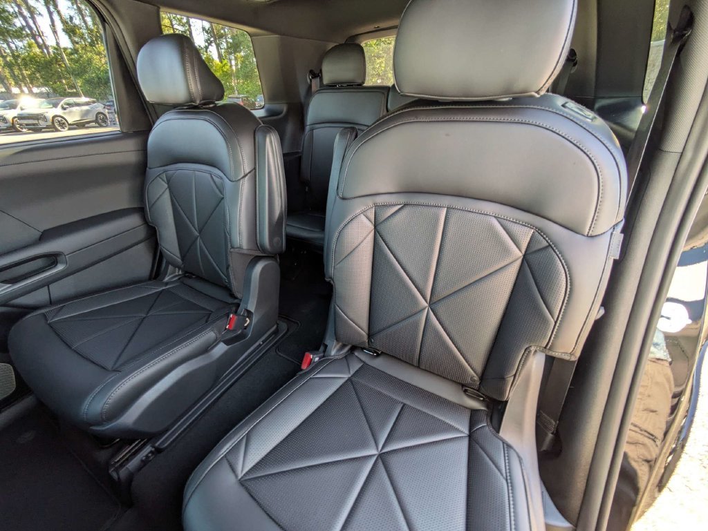 New 2027 Ebony Black Kia SX image 16