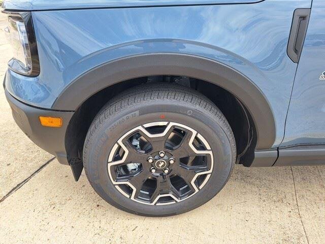 New 2026 Azure Gray Metallic Tri-Coat Ford Outer Banks® image 11