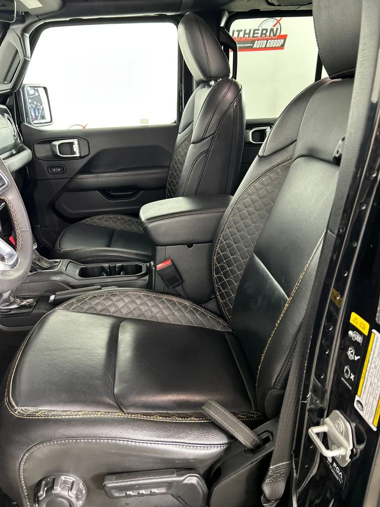 Used 2023 Black Jeep Overland image 13