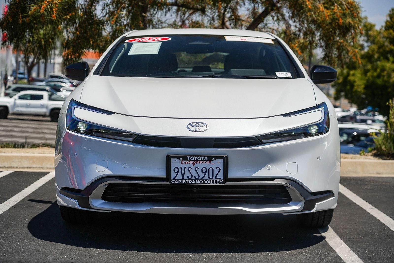 Certified Used 2026 PLATINUM WHITE PEARL MC. Toyota SE image 4