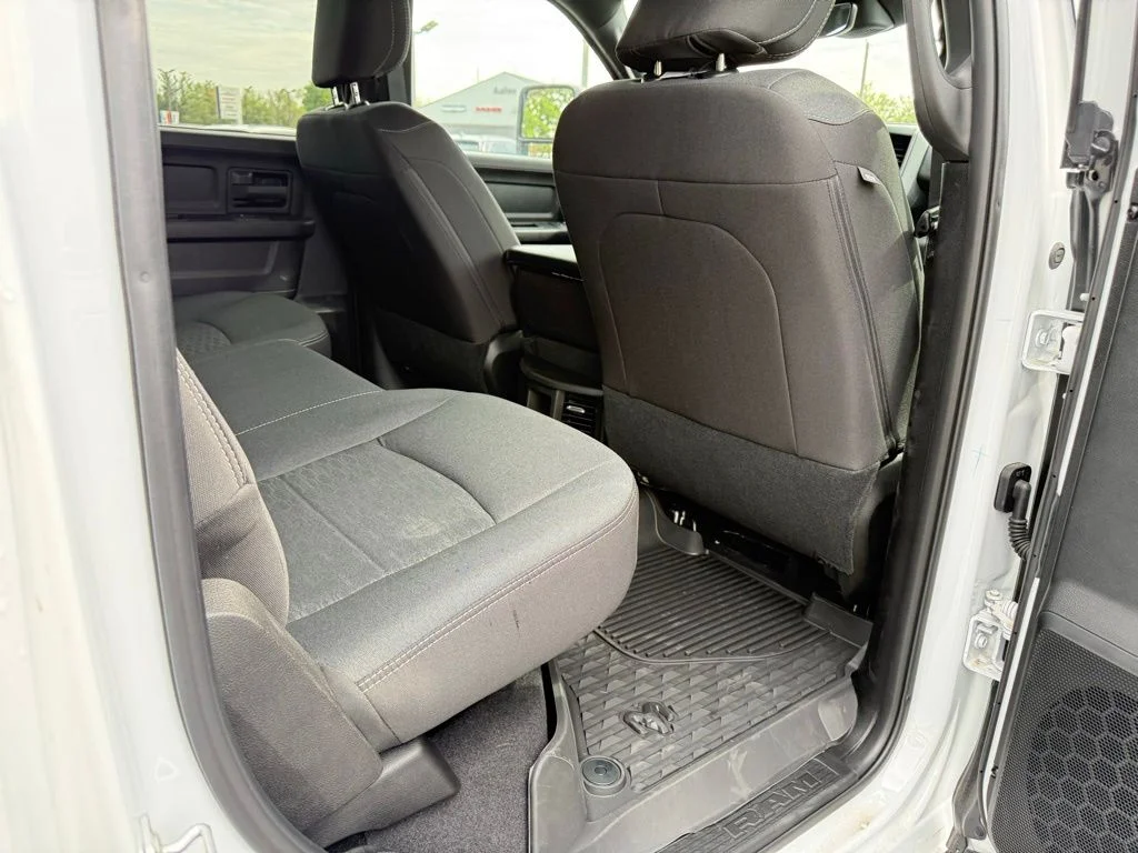 2025 RAM 2500 Tradesman - Photo 29