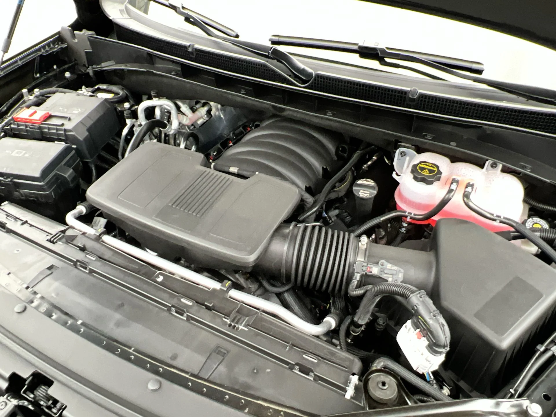 2026 GMC Yukon XL Denali - Photo 60