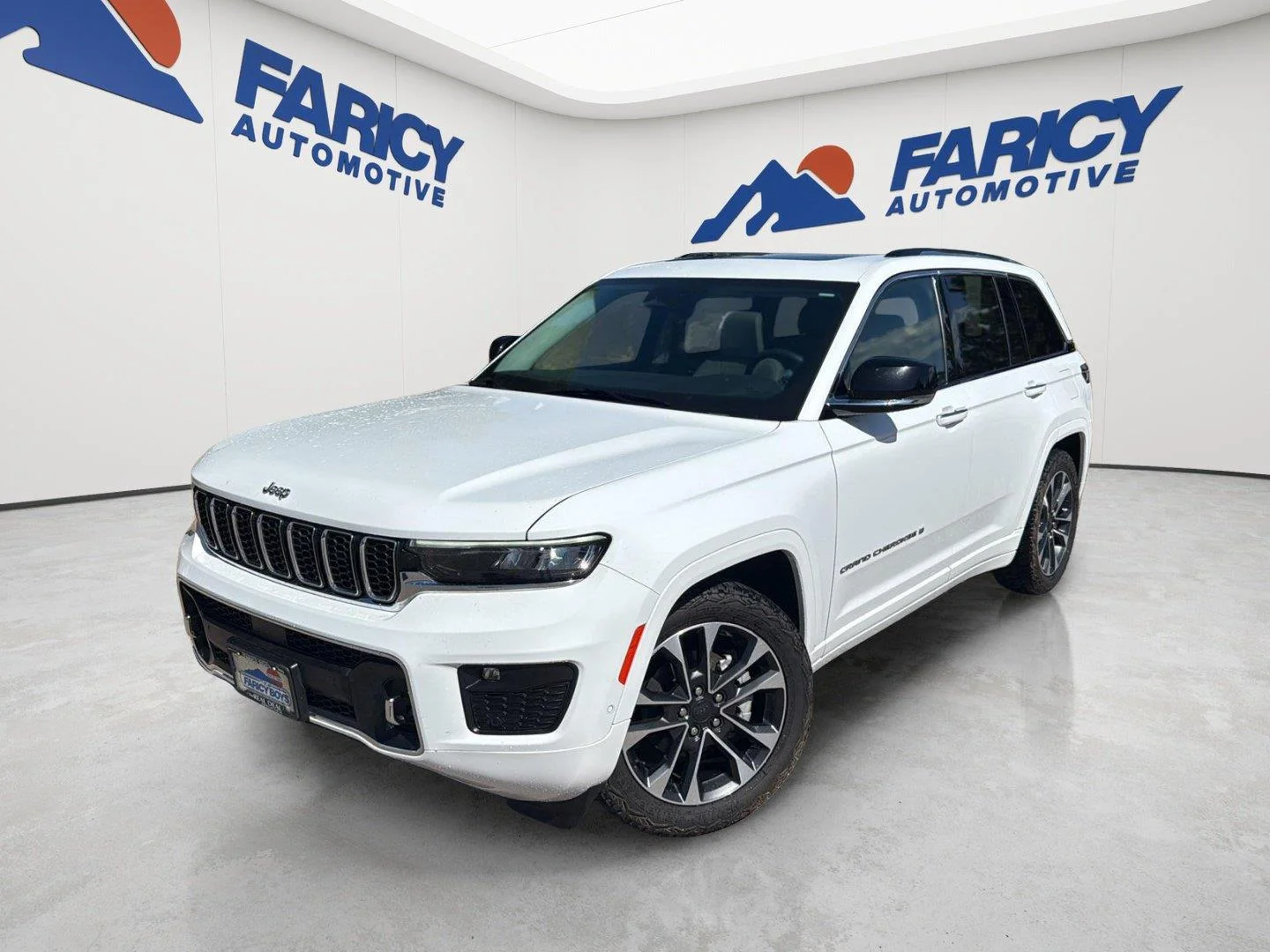 Used 2023 Bright White Clearcoat Jeep Overland image 1