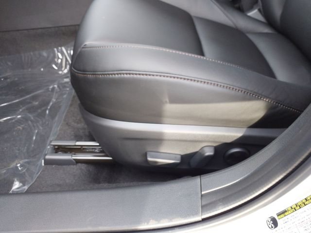 New 2026 Platinum Quartz Metallic Mazda 2.5 S Preferred image 18