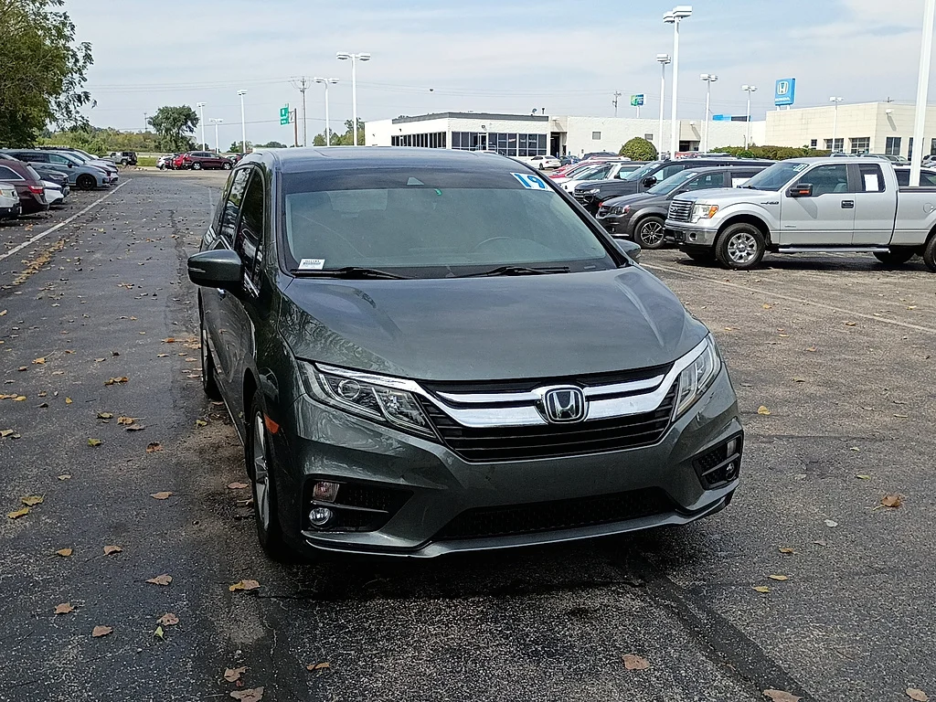 Certified Used 2019 GRAY Honda EX-L w/Navi w/RES image 1