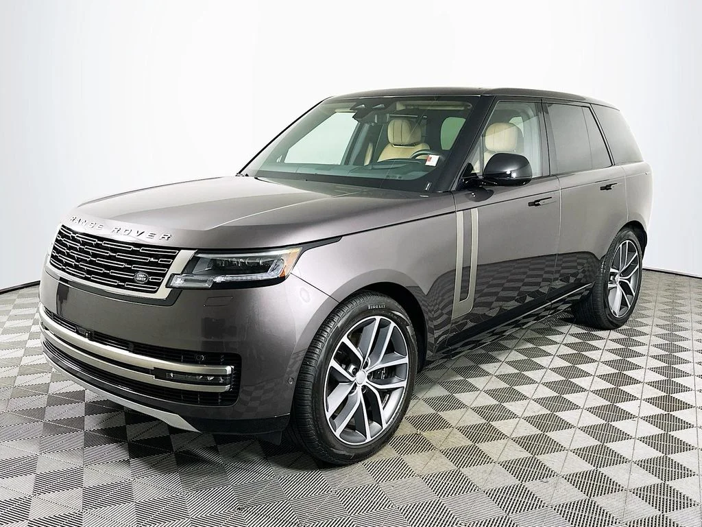 Used 2024 Carpathian Gray Premium Metallic Land Rover SE image 1