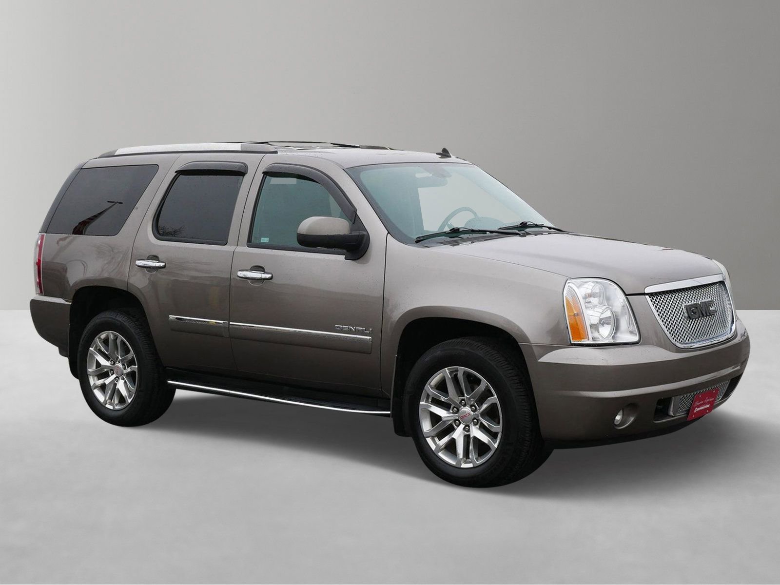 Used 2012 GMC Yukon Denali with VIN 1GKS2EEF5CR154429 for sale in White Bear Lake, Minnesota