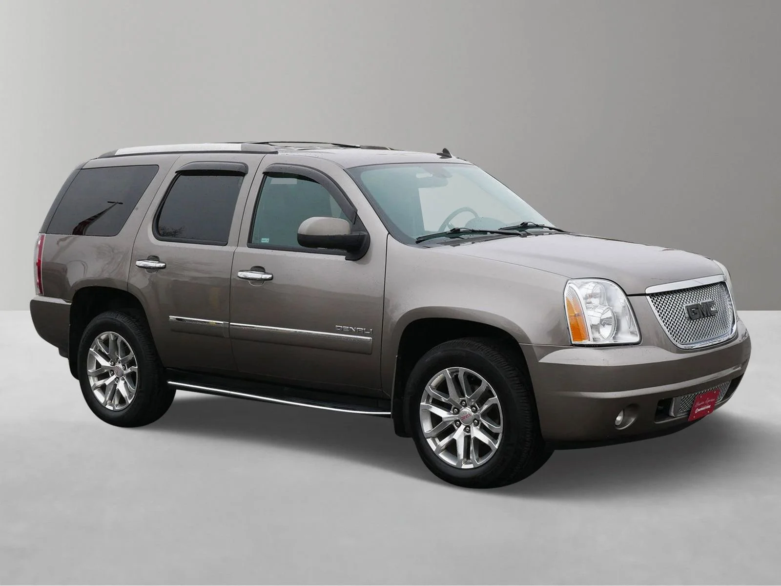 Used 2012 GMC Yukon Denali with VIN 1GKS2EEF5CR154429 for sale in White Bear Lake, Minnesota