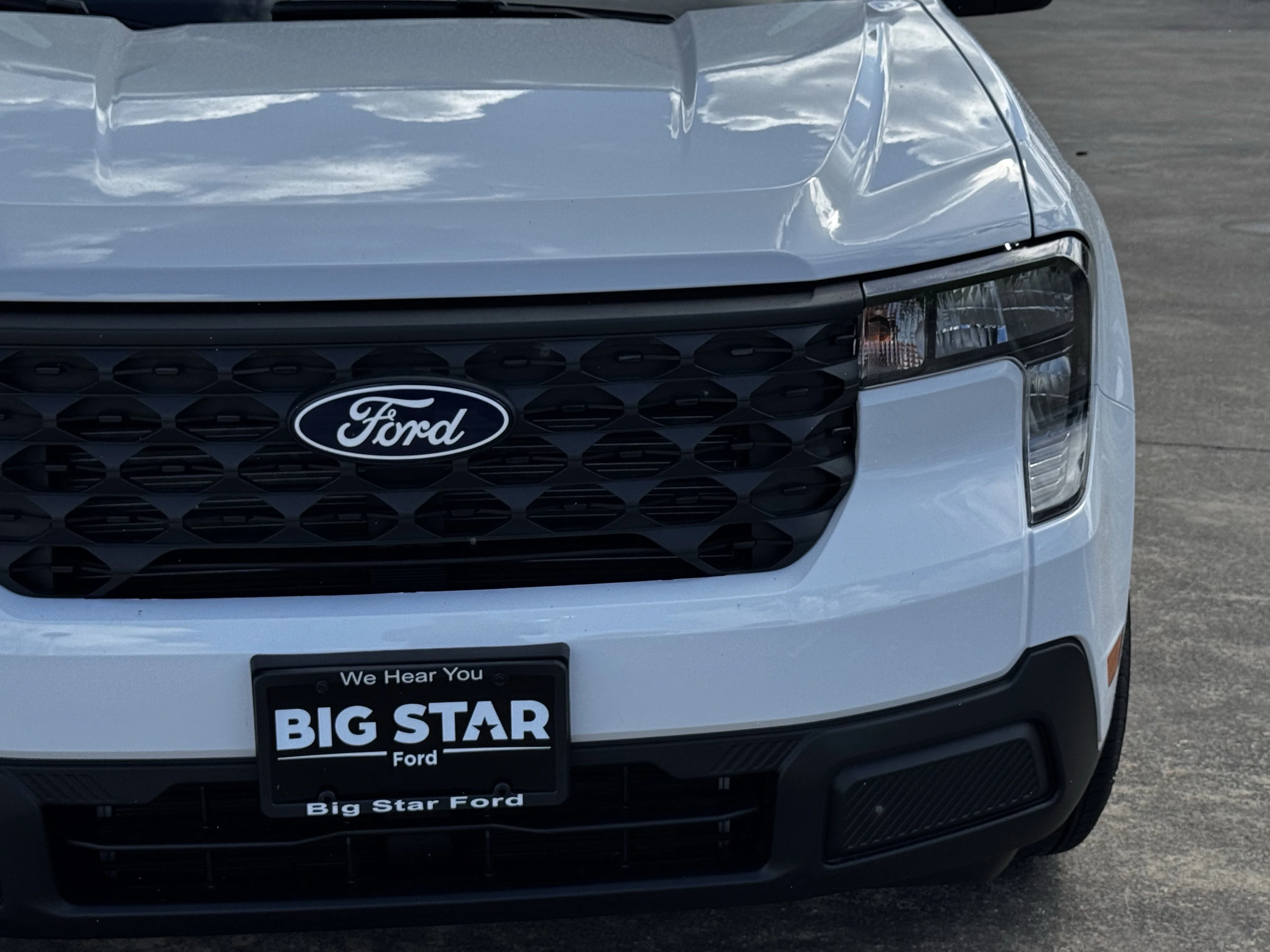 New 2026 Oxford White Ford XL image 4