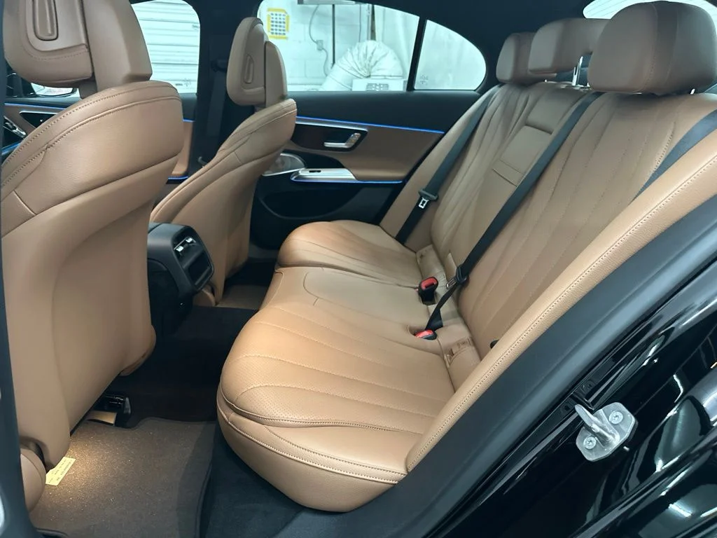 New 2027 Black Mercedes-Benz E 350 image 23