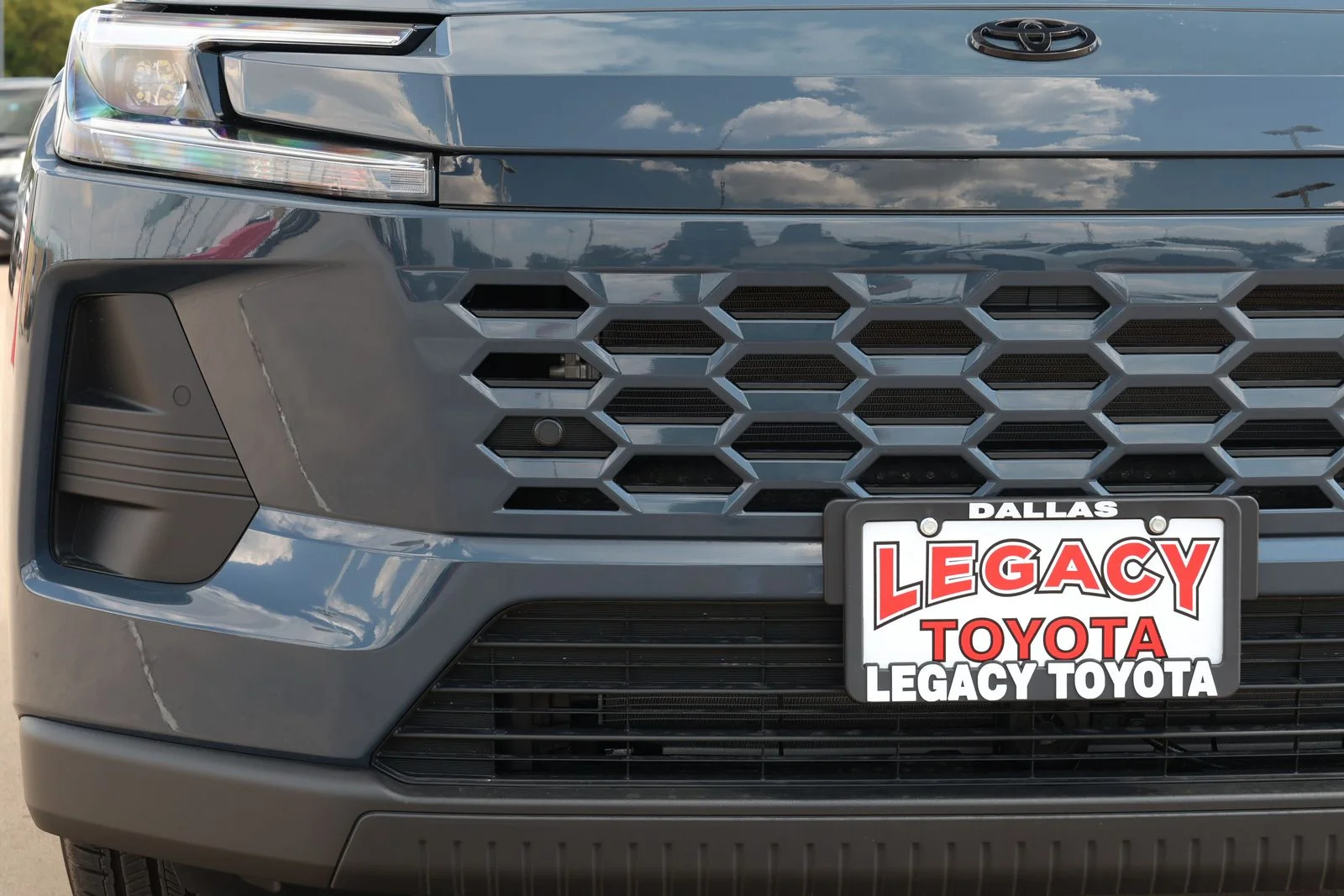 New 2026  Toyota XLE Premium image 10