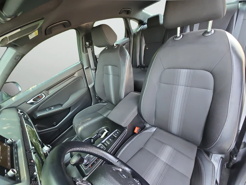 Used 2022  Honda Sport image 10