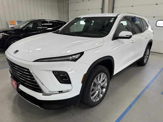 Used 2025 WHITE BUICK Preferred image 9