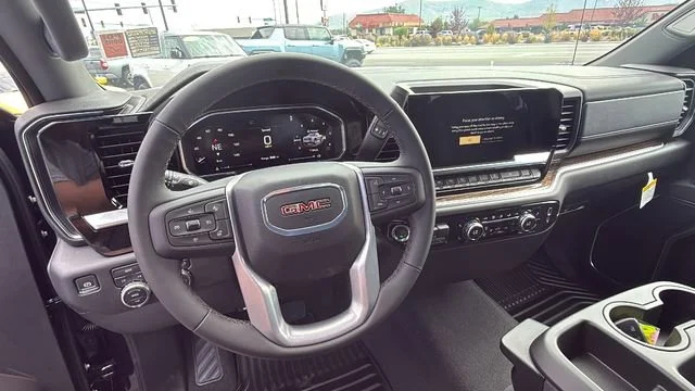 2026 GMC Sierra 1500 SLE - Photo 18