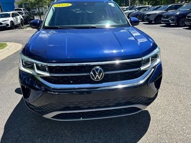 Used 2023 Blue Metallic Volkswagen 1.5T SEL image 2