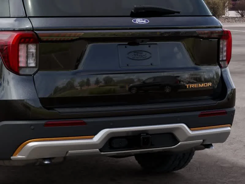 New 2027 Agate Black Metallic Ford Tremor® image 23