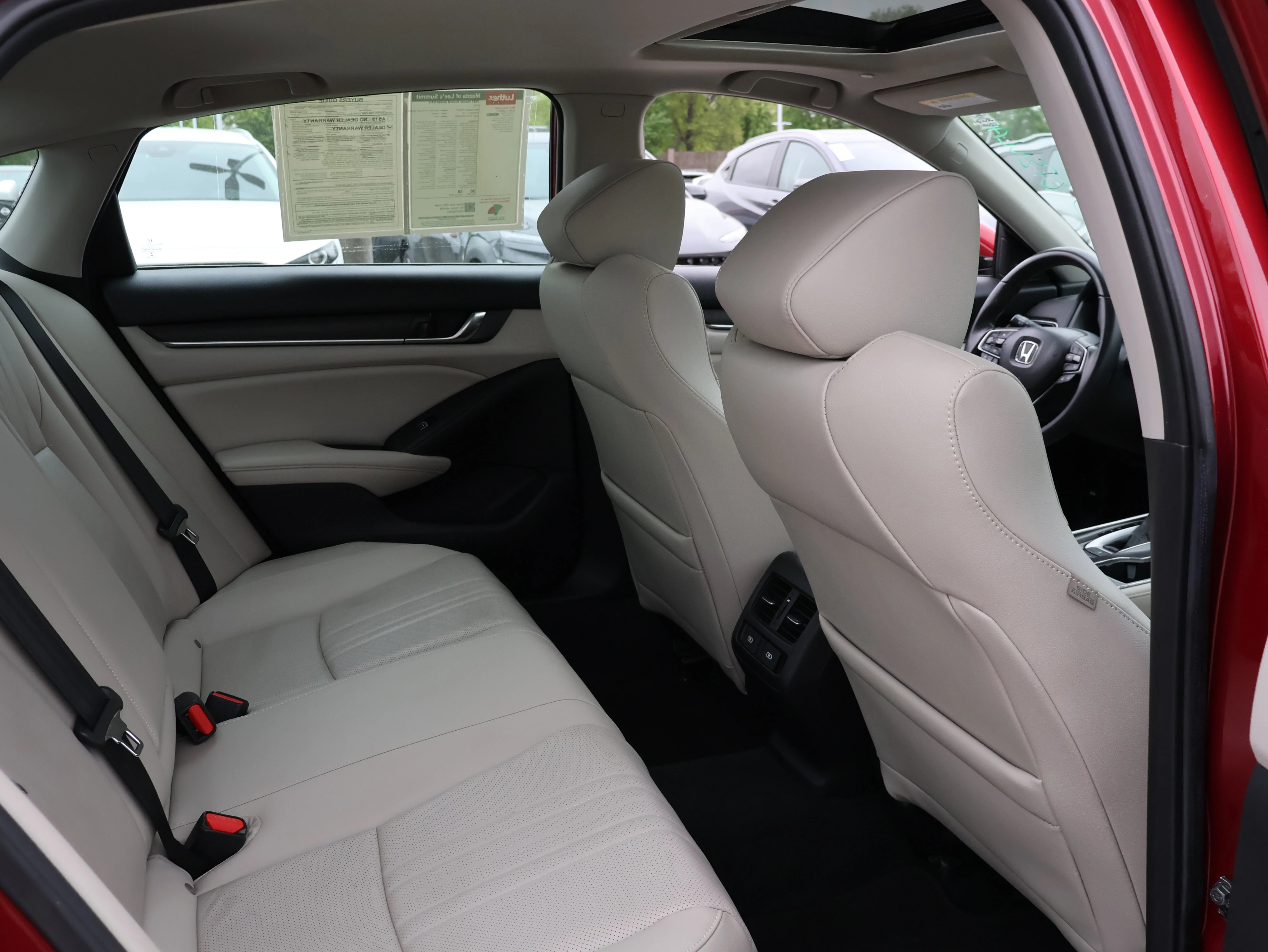 2021 Honda Accord EX-L - Photo 11