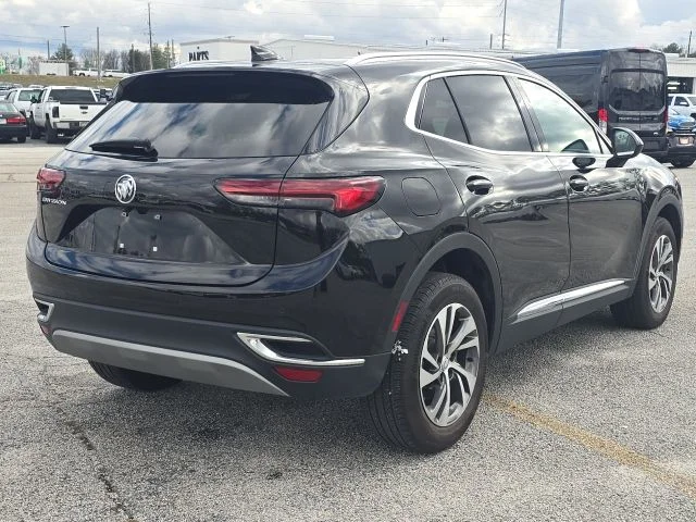 Used 2023 Black Buick Essence image 5
