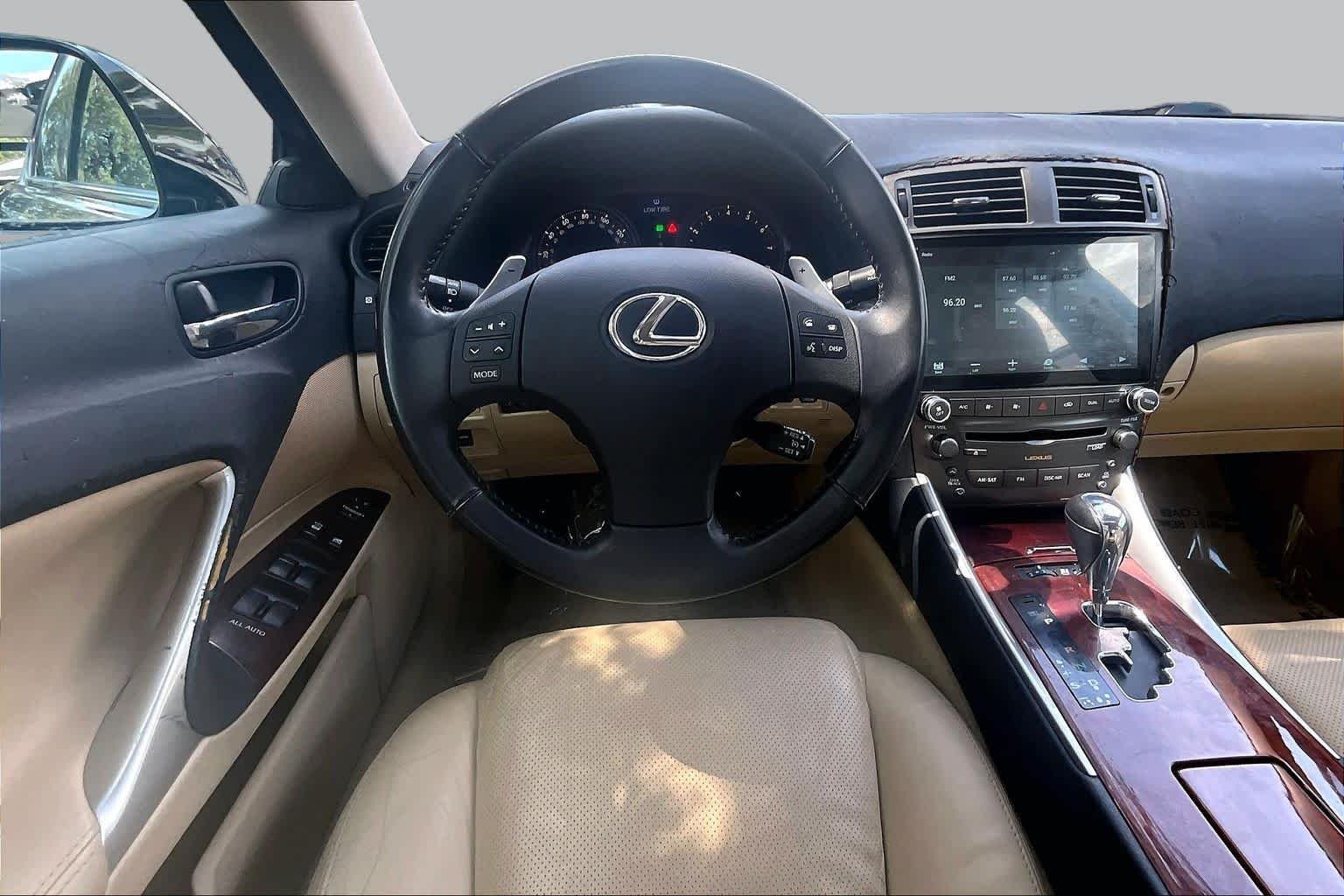 Used 2007 Obsidian Lexus  image 5