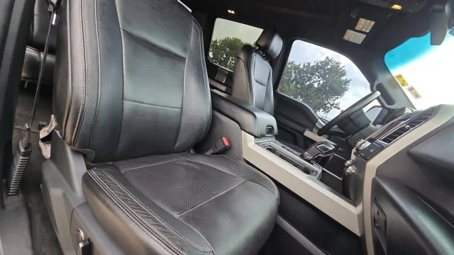 Used 2015 Black Ford  image 23