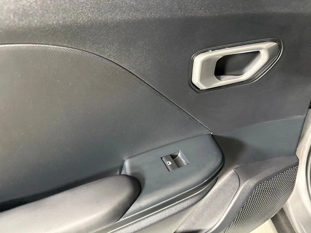 New 2026 Steel Gray Kia LXS image 35