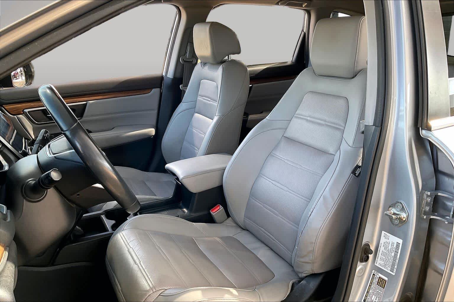 Used 2019 Lunar Silver Metallic Honda EX-L image 8