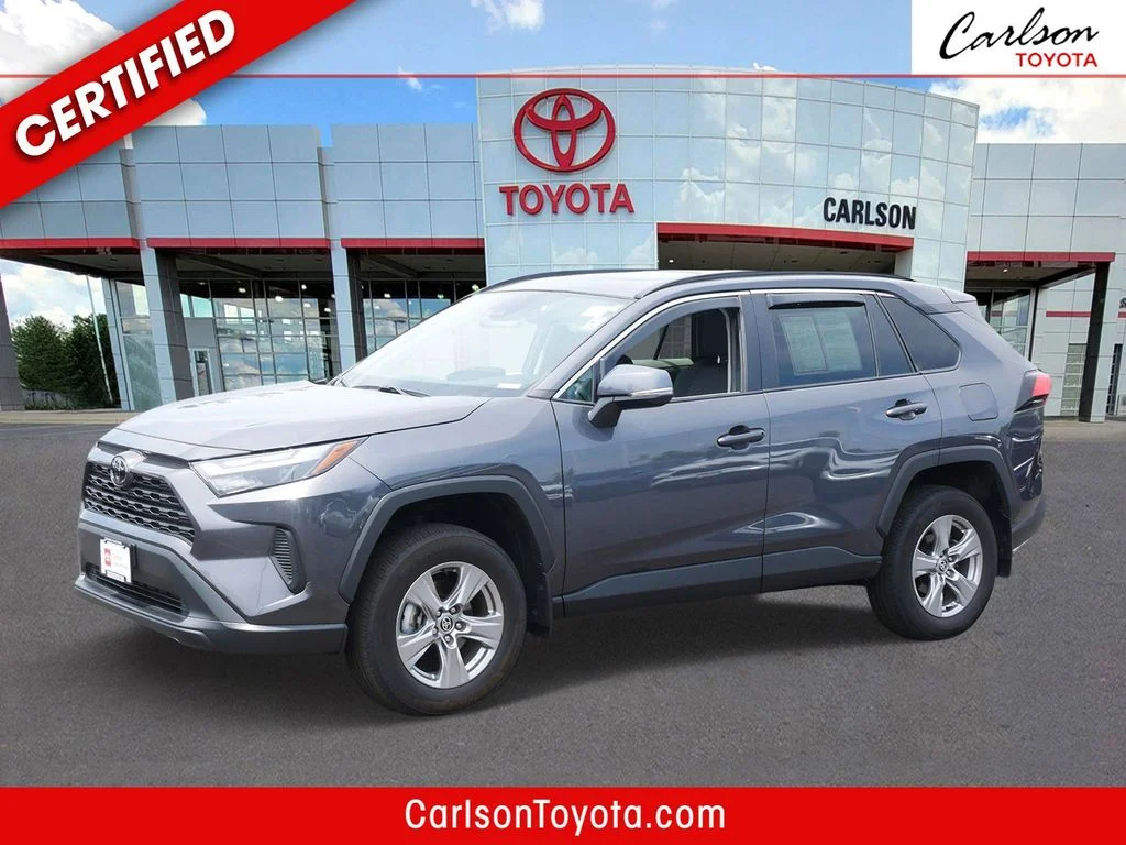 2023 Toyota RAV4 XLE AWD's photo