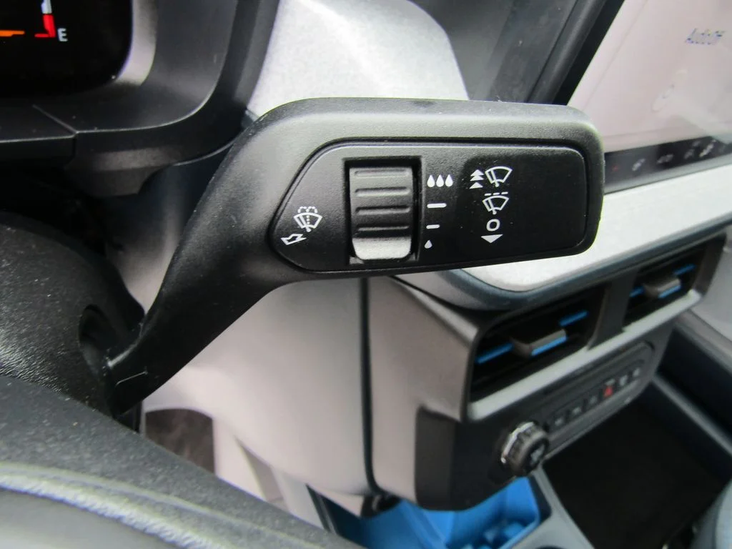 Used 2025 Green Ford XLT image 26