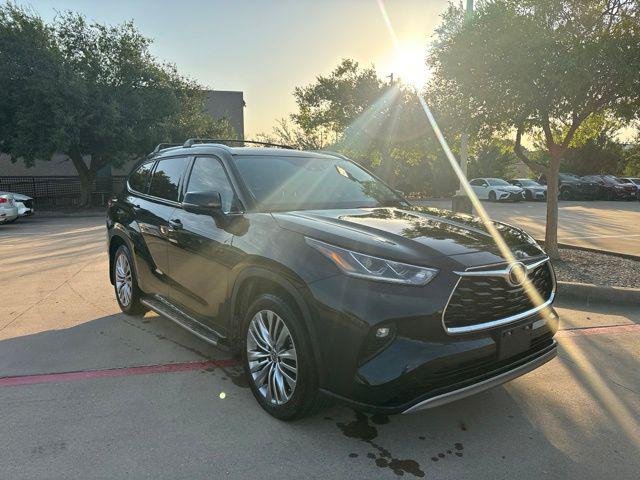 Certified Used 2024 MIDNIGHT BLACK METAL Toyota  image 3