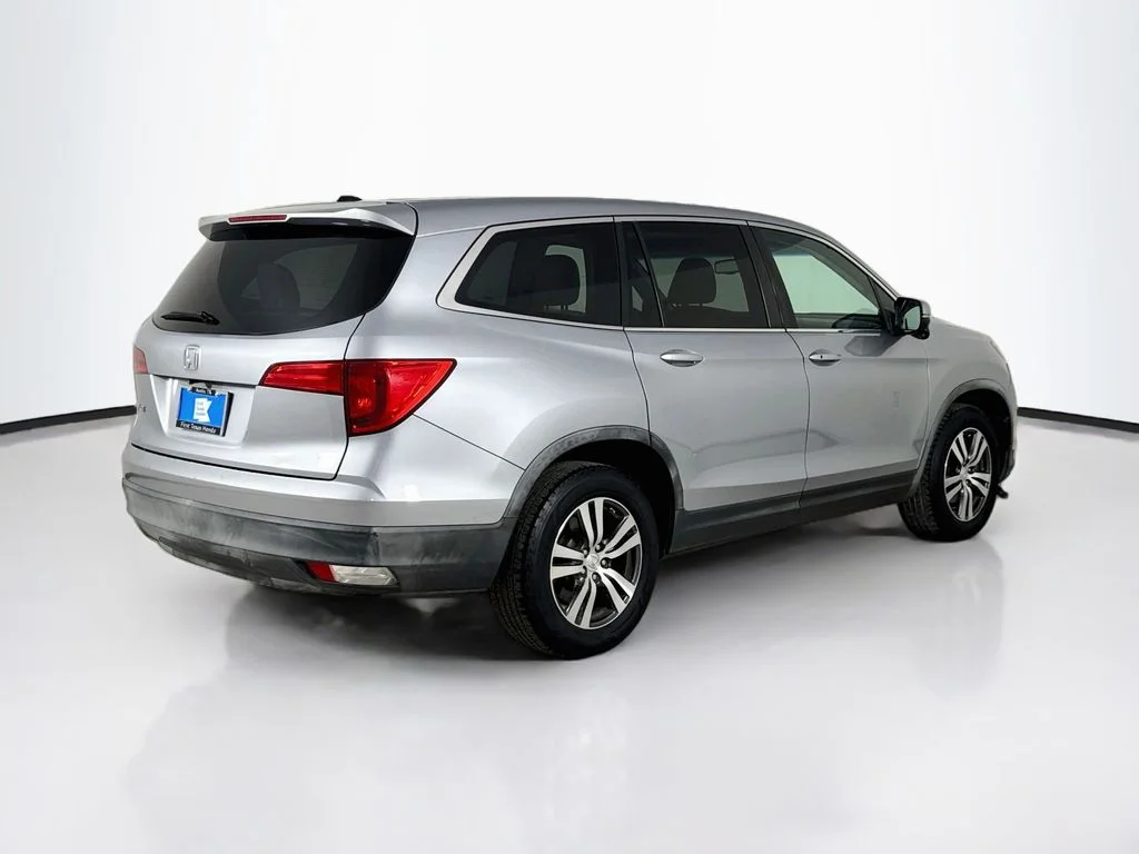 Used 2016 Silver Honda EX-L image 7