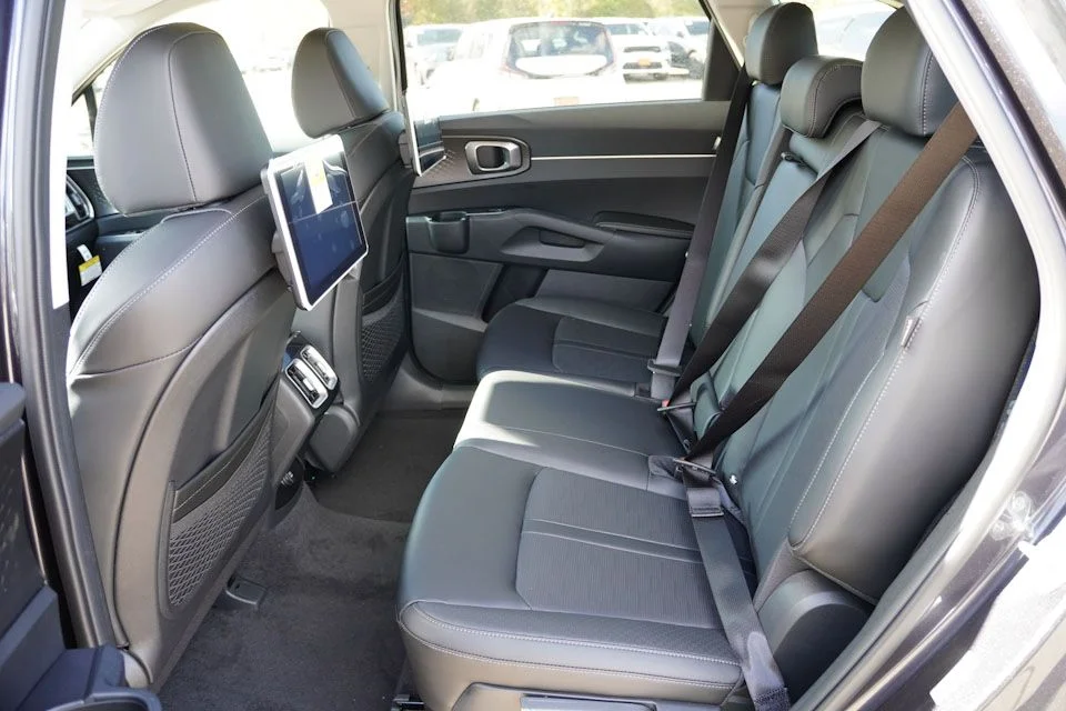 2026 Kia Sorento S - Photo 11