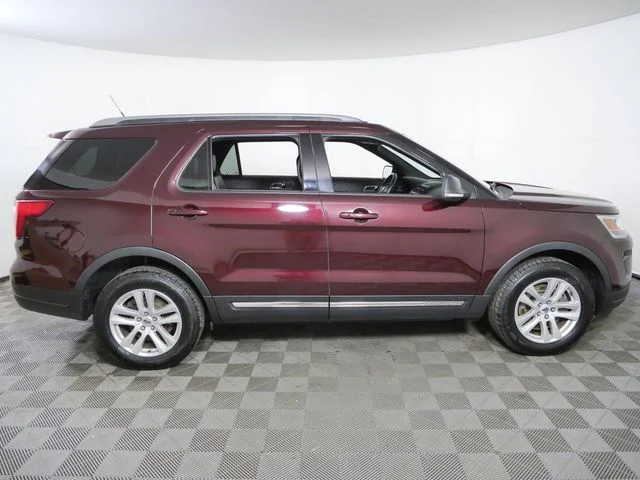 Certified Used 2018 Red Ford XLT image 10