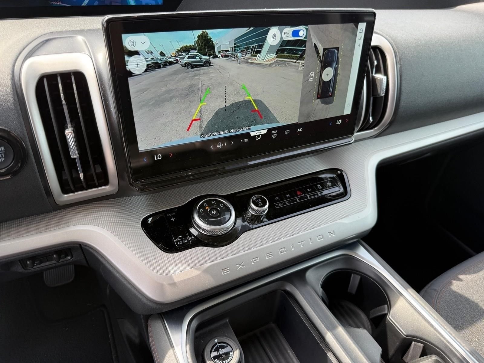 Used 2025 White Ford Active image 20